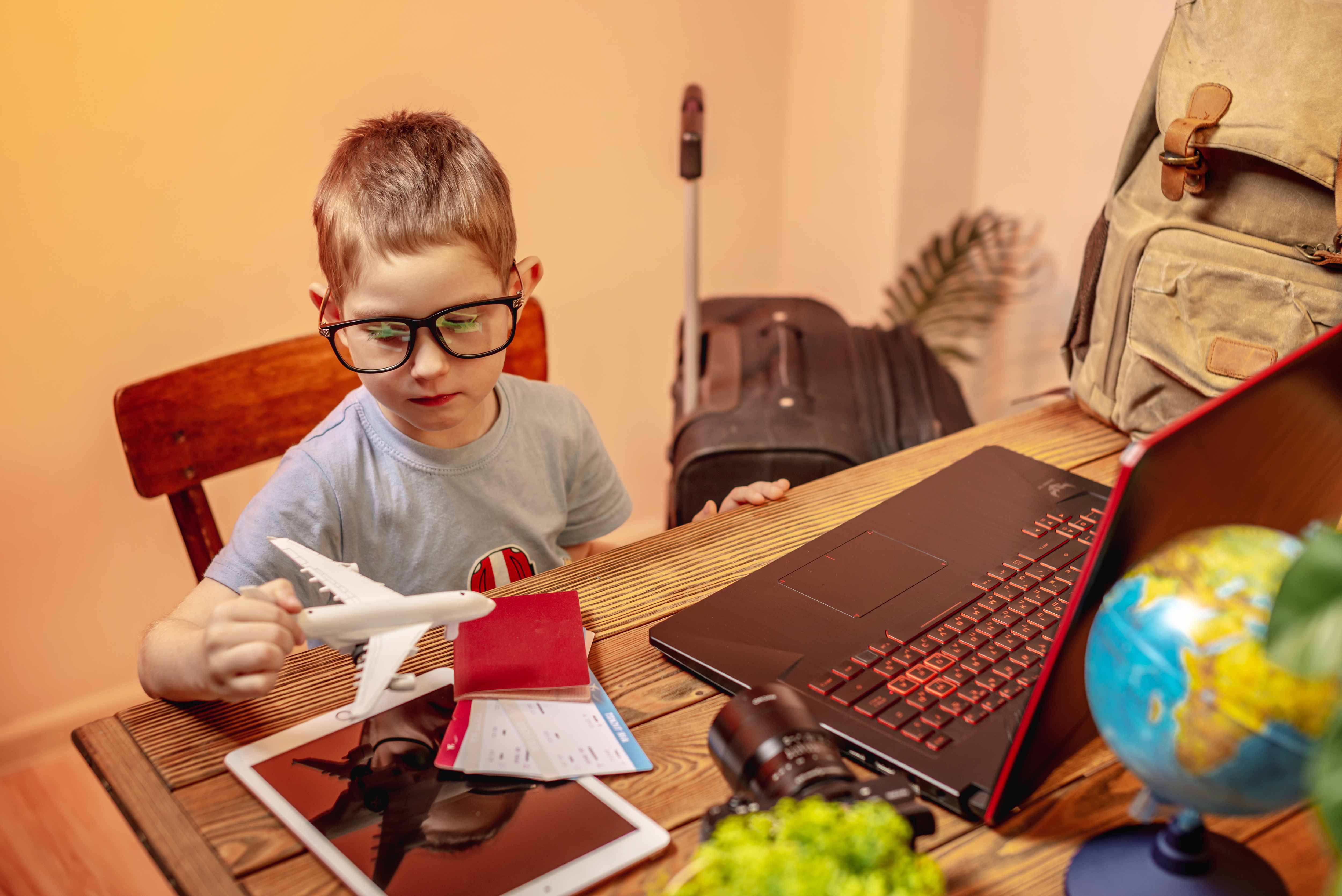 Первый доход и школьные проекты